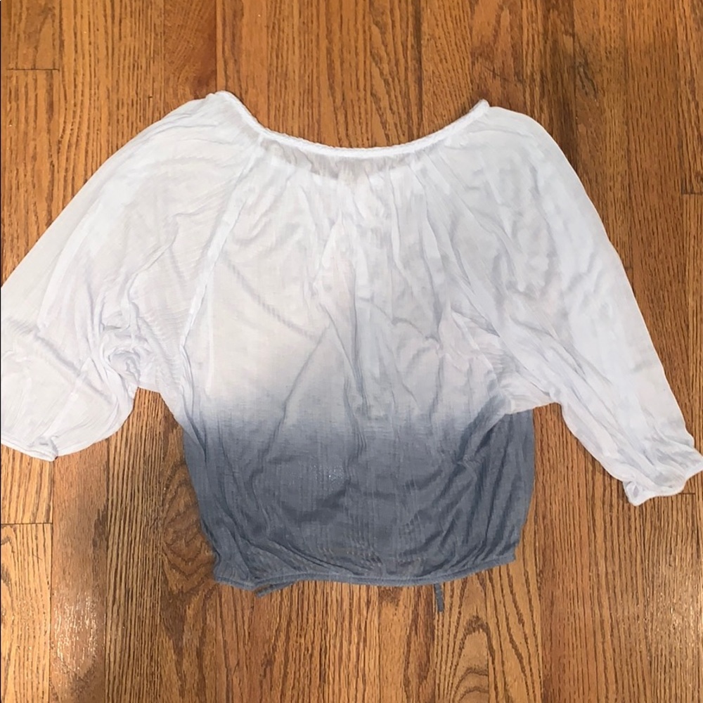 Translucent Light Blouse - Picture 3 of 4